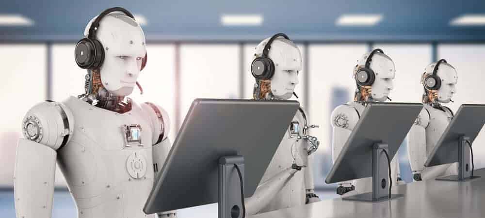 [shutterstock.com: 704481040, Phonlamai Photo]